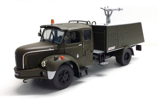 Atlas metalowy model samochodu strazackiego Berliet GLC 28 4x4 1958.jpg