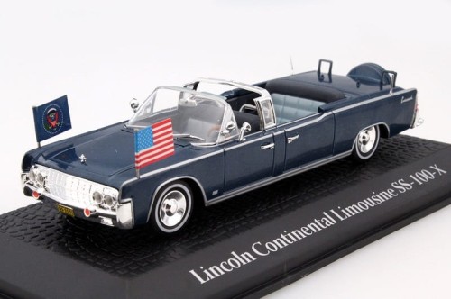 Atlas Lincoln Continental Limousine SS-100-X J.F.Kennedy 1963.jpg