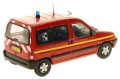 Model samochodu strazackiego Peugeot Partner 1999 SDIS Hachette.jpg