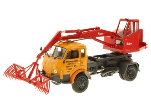 Model samochodu SAVIEM LRS R 4154 Poclain De Agostini .jpg