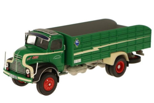 Model samochodu Leyland Comet 1960 Transportes generales Martinez Blanco Salvat.jpg