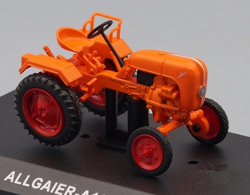 Hachette metalowy model traktora Allgaier A111 Germany 1941.jpg